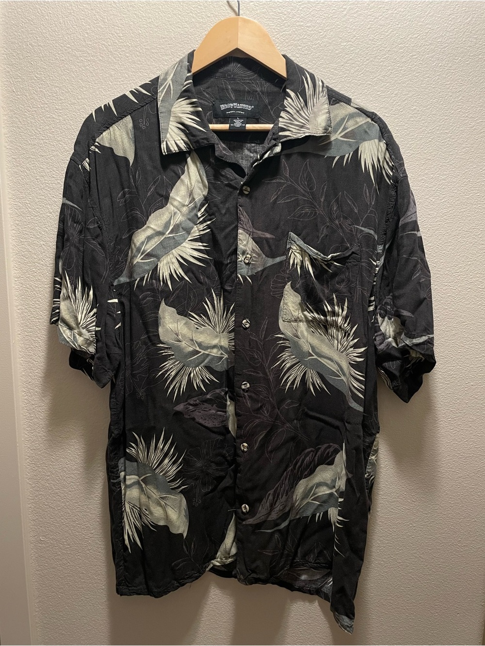 Vintage Most Wanted Mens Black Tropical Print Button Down Hawaiian Shirt Large